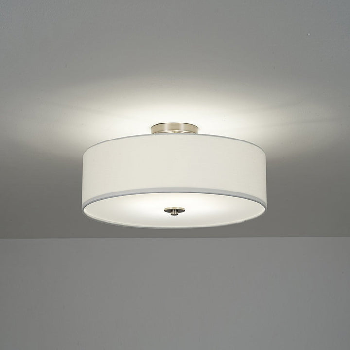 Iluminación de techo semi-flush, lino y metal. Lámpara contemporánea de 4 luces para cualquier habitación.