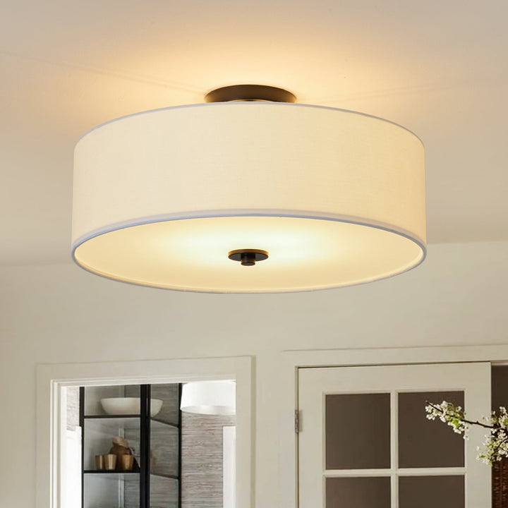 Luz de techo estilo tambor de lino, semi-flush. 4 luces, perfecta para ambientes contemporáneos.