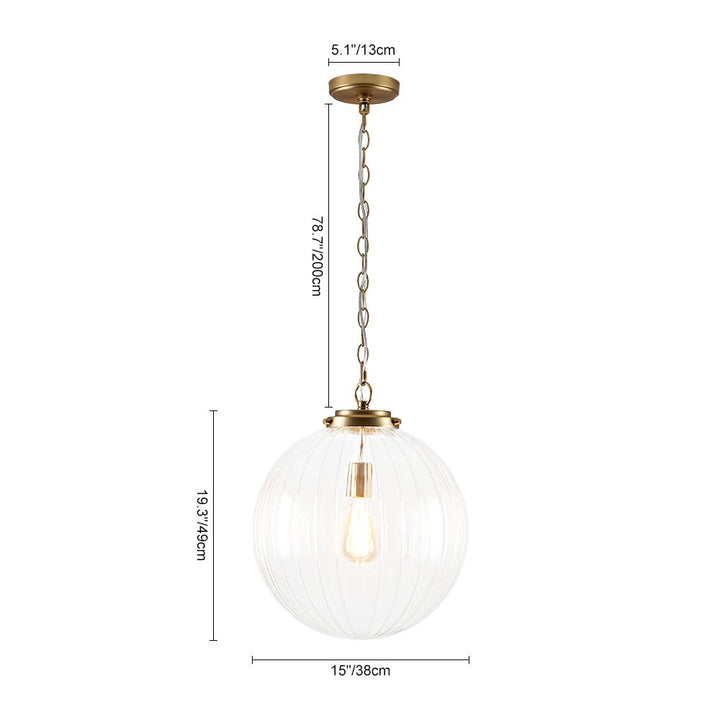 Lámpara moderna esfera estriada. Cadena ajustable, ideal para decoración de hogar con estilo.