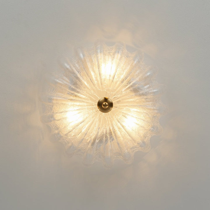 Techo floral francés, 3 luces. Lámpara semi empotrada con vidrio agrietado para iluminación.