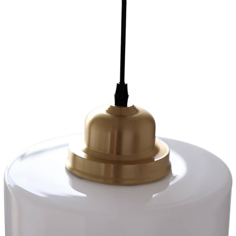 Lámpara colgante de techo, vidrio blanco lechoso, diseño minimalista-vintage para iluminación interior.