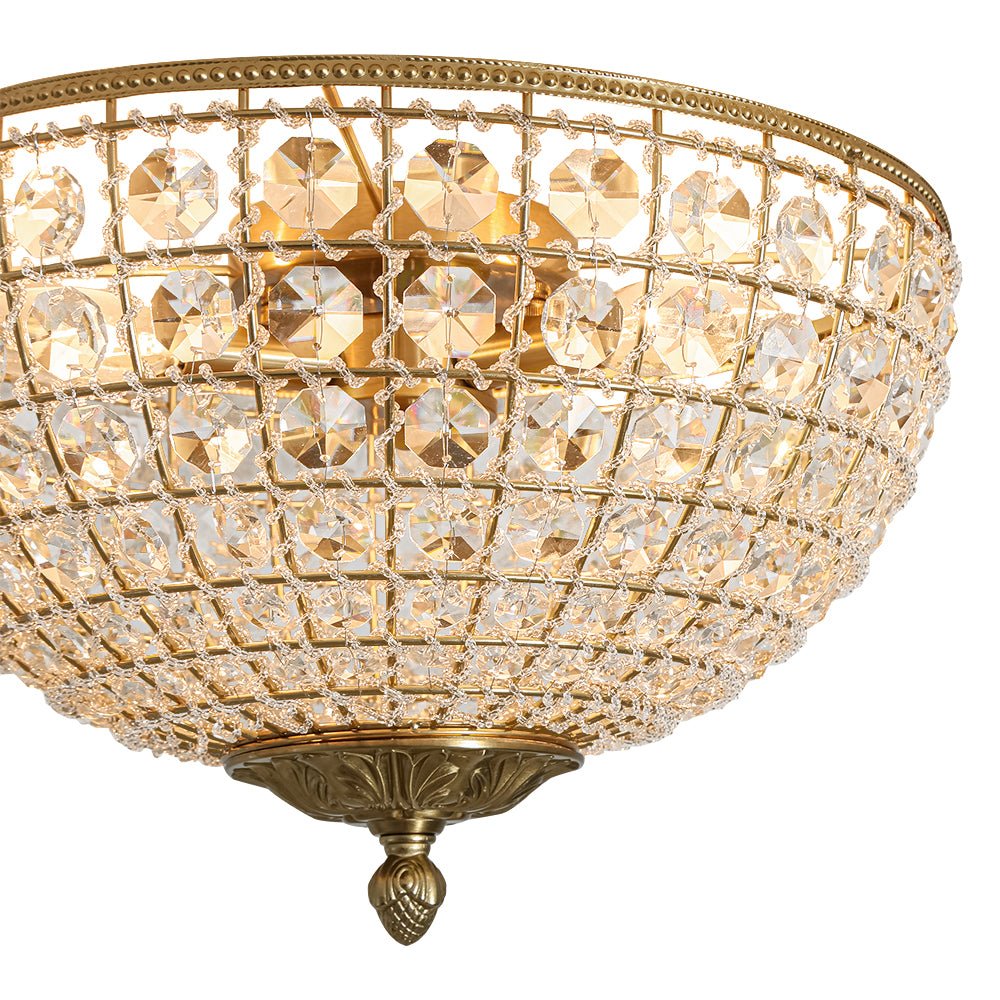 Sofisticado aplique de techo de cristal tallado y latón, 3 luces. Estilo vintage francés para comedor.