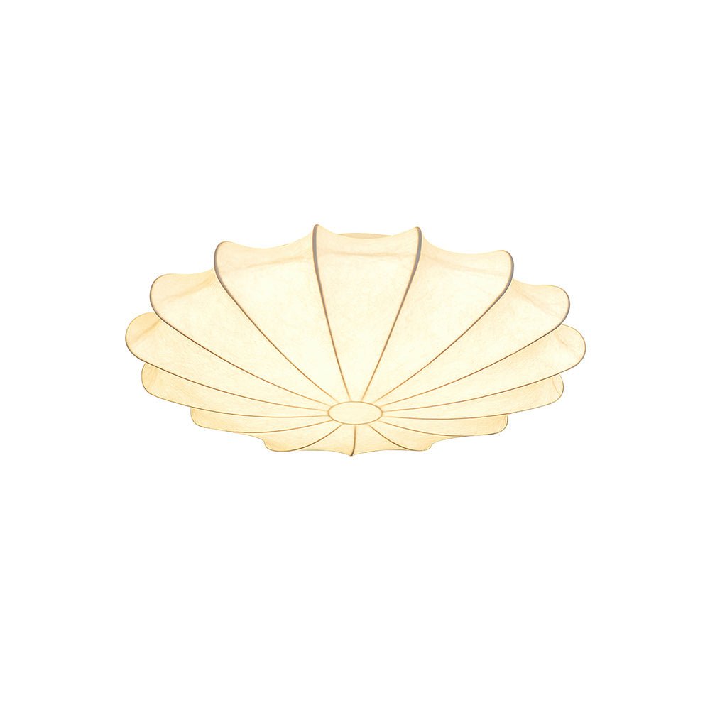 Decoración interior con luz de techo moderna. Lámpara geométrica de seda blanca, ideal para un hogar elegante.