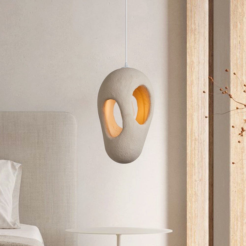 Iluminación decorativa: Lámpara colgante Wabi Sabi japonesa beige, diseño cueva artesanal para salón o comedor.
