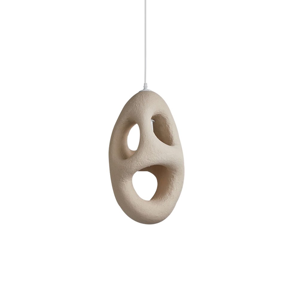 Colgante artístico Wabi Sabi japonés. Lámpara de techo artesanal con diseño cueva en beige. Pieza central.