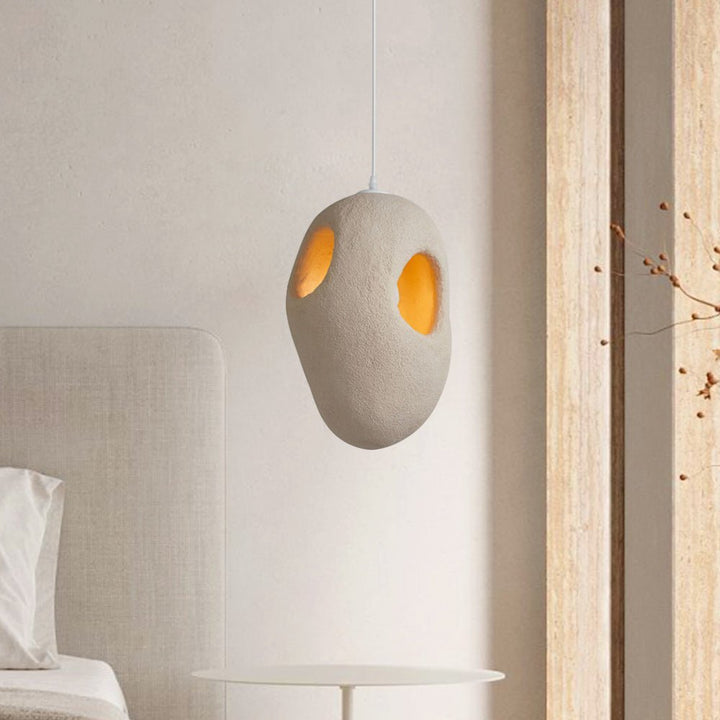 Colgante de techo Wabi Sabi japonés. Diseño cueva hecho a mano en poliestireno beige. Perfecta para decoración y ambiente.