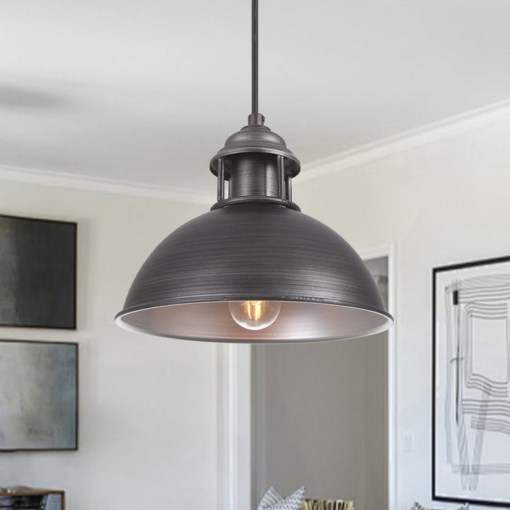 Lámpara colgante industrial cúpula, acabado plata antigua para cocina moderna.