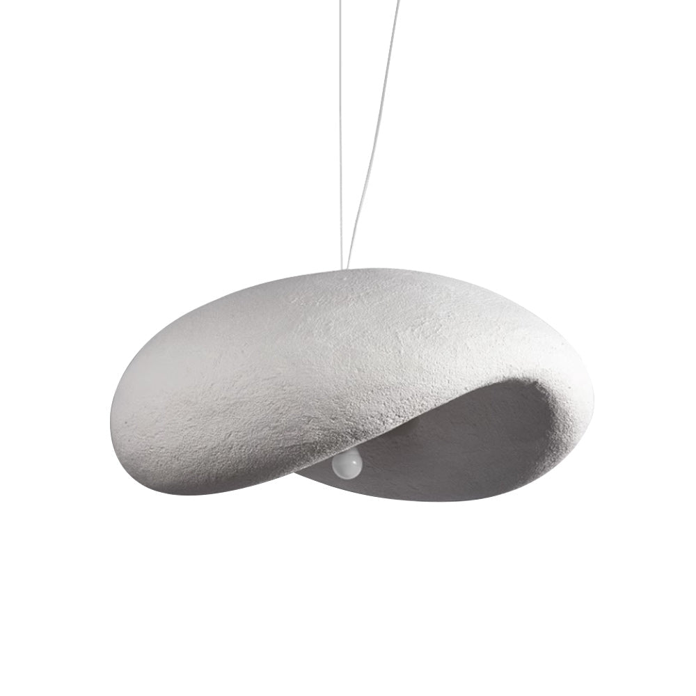 Iluminación minimalista: lámpara colgante nube de poliestireno, diseño moderno y artesanal para interiores.