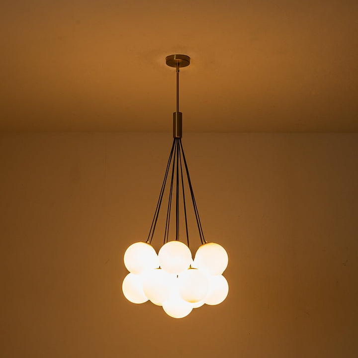Lámpara de techo elegante, 13 luces con diseño de burbuja para un estilo chic.