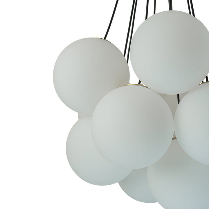 Lámpara colgante decorativa, diseño burbuja y 13 luces para espacios contemporáneos.