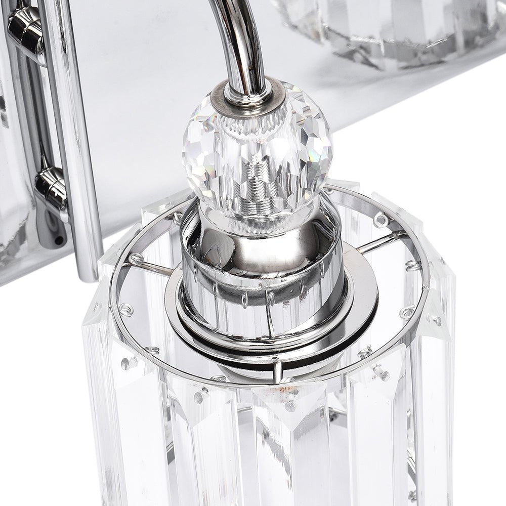 Luz de vanity para baño, diseño elegante en cromo con focos modernos.