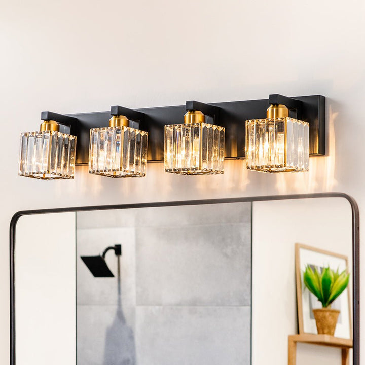 Luz de pared negra dorada glamour, pantalla de cristal cuadrado. Iluminación moderna de baño/dormitorio.