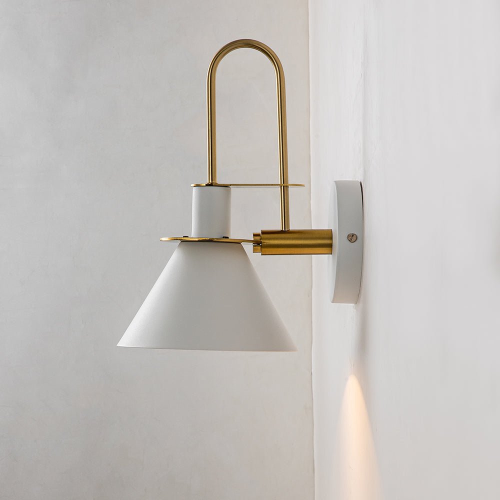 Lámpara de pared E27 moderna, aplique minimalista perfecto para la entrada.