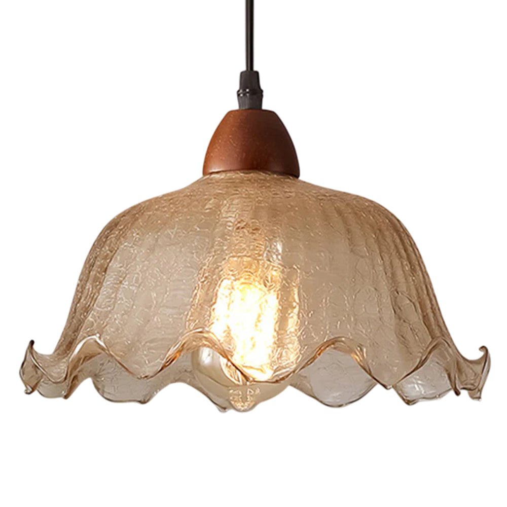 Iluminación colgante retro floral para comedor, diseño único y luz cálida.
