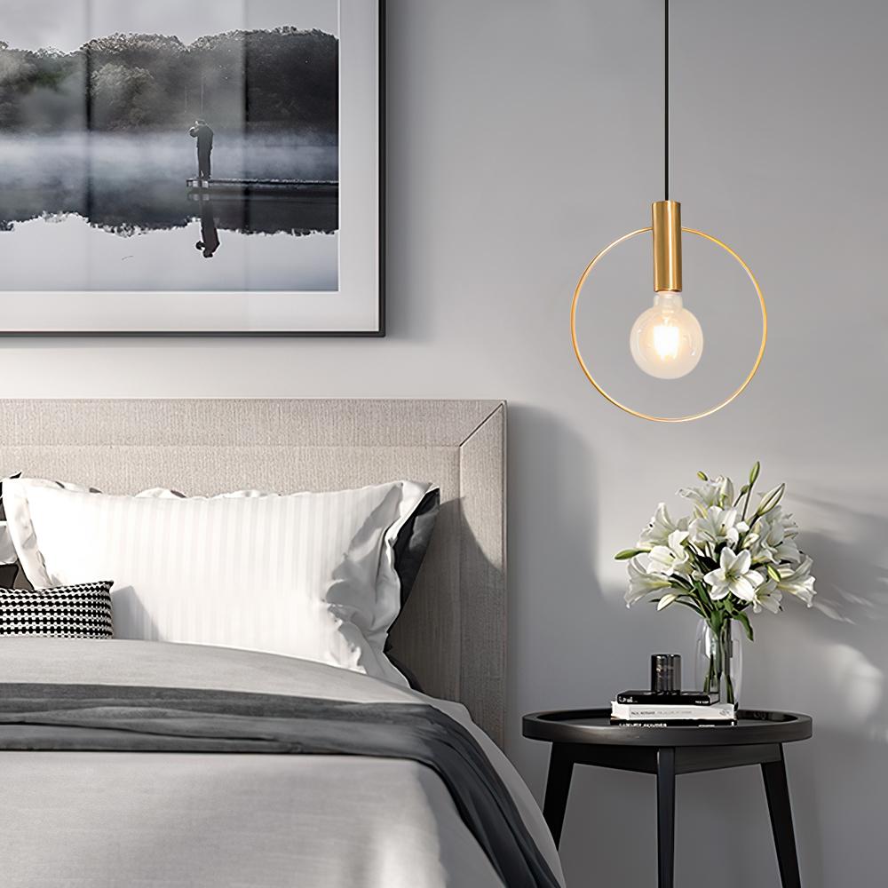 Anillo de luz dorada, lámpara colgante de oro minimalista para decoración interior contemporánea.