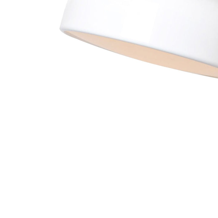 Lámpara de techo minimalista con diseño de cúpula. Colgante blanco para interior moderno y elegante.