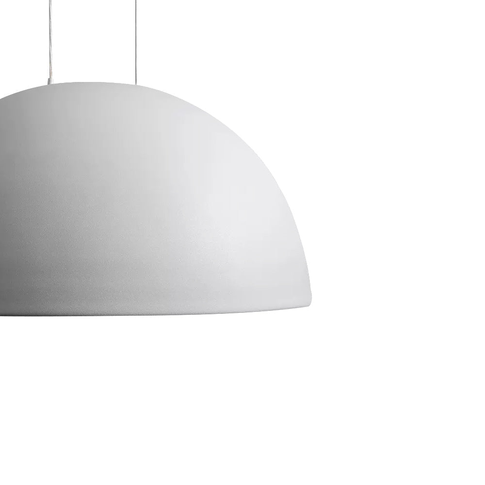 Lámpara de techo colgante LED nórdica, diseño minimalista de cúpula de madera blanca para decoración interior.