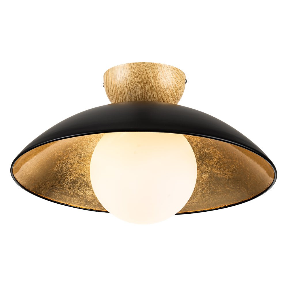 Luz de techo semi empotrada con pantalla de vidrio y base en hoja de oro, ideal para interiores modernos.