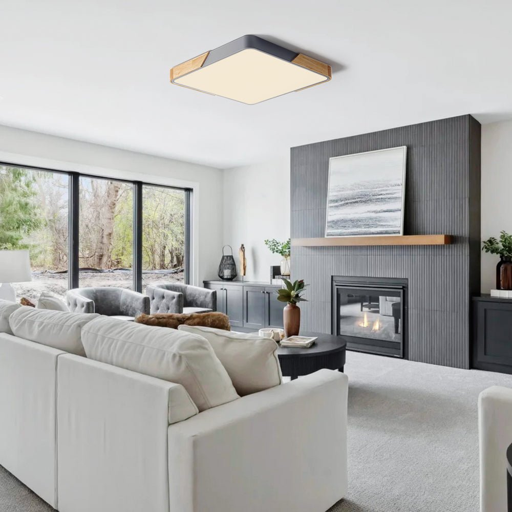 Iluminación moderna LED de techo cuadrada con detalles de madera, regulable para ambientes interiores.