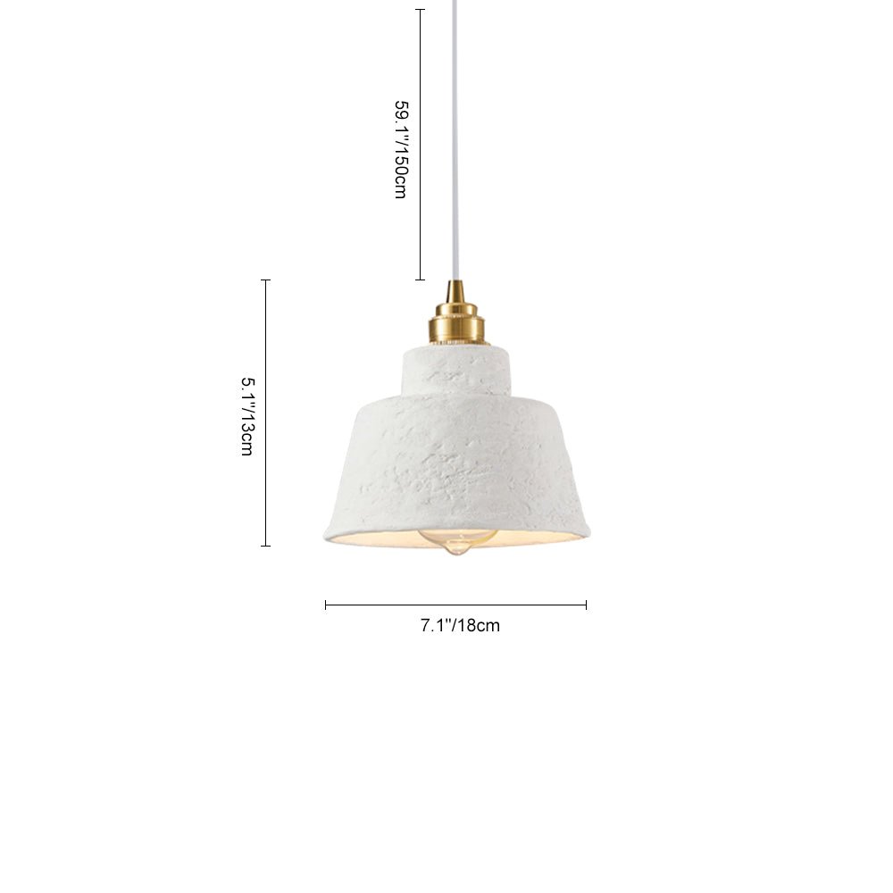 Lámpara colgante de cerámica negra mate, estilo nórdico industrial, ideal para cocinas o bares modernos.