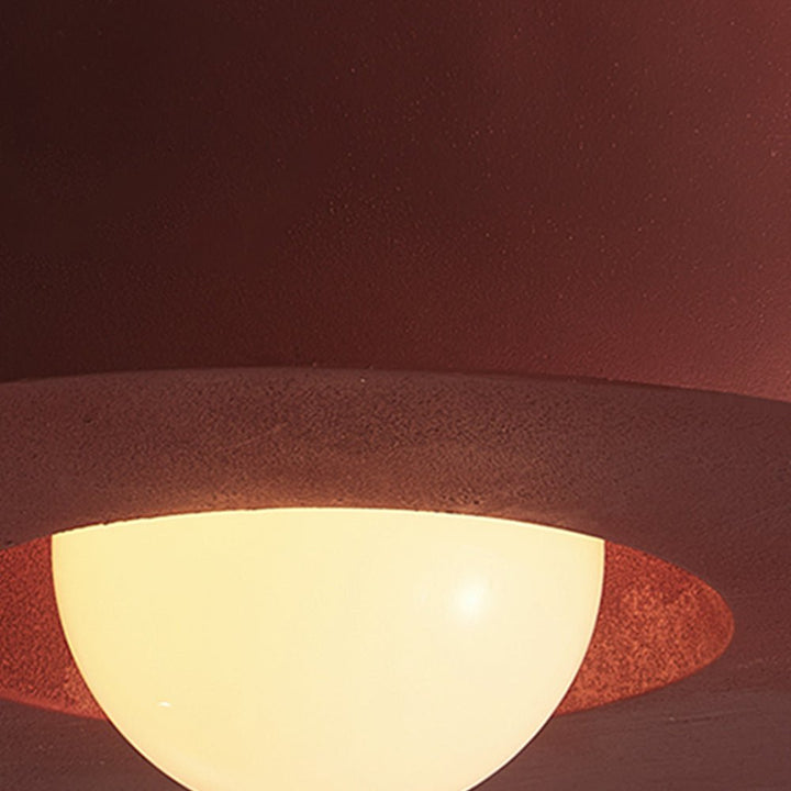 Estilo wabi sabi en tu techo. Lámpara cilíndrica de resina, iluminación sutil y moderna.