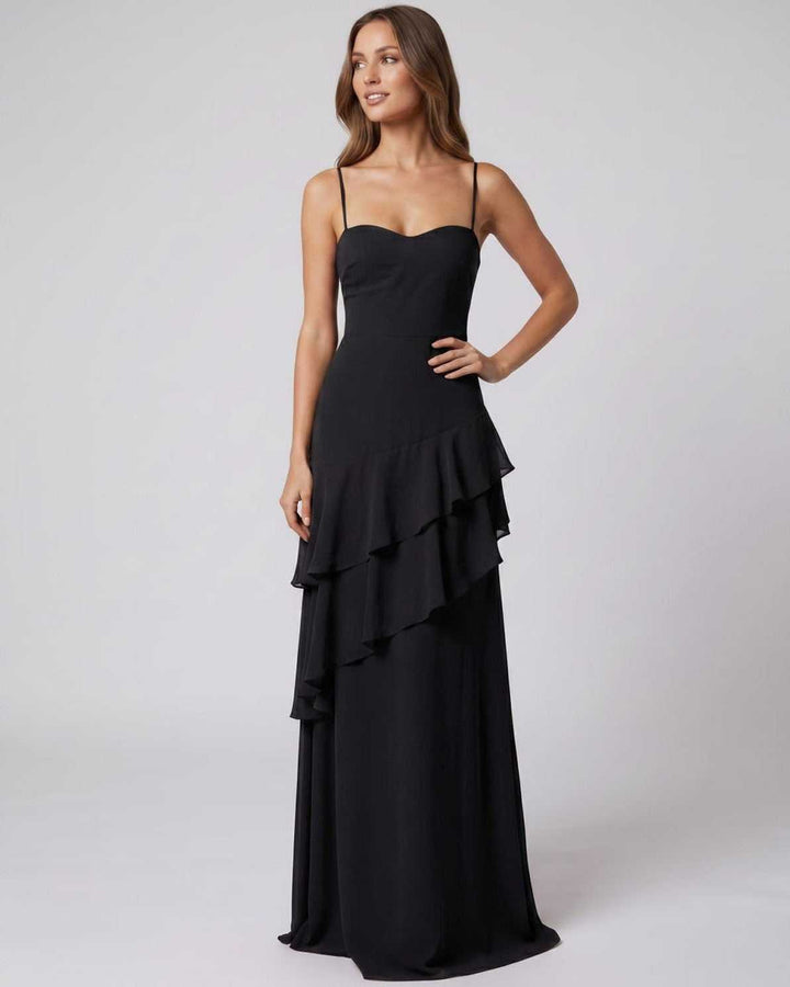 Vestido de gala para mujer, maxi, con volantes delicados y escote V. Elegante y perfecto para noche.