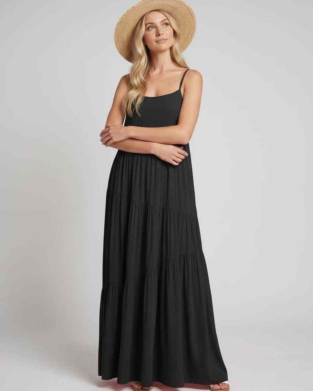 Vestido de fiesta de verano, elegante y fluido, sin mangas.