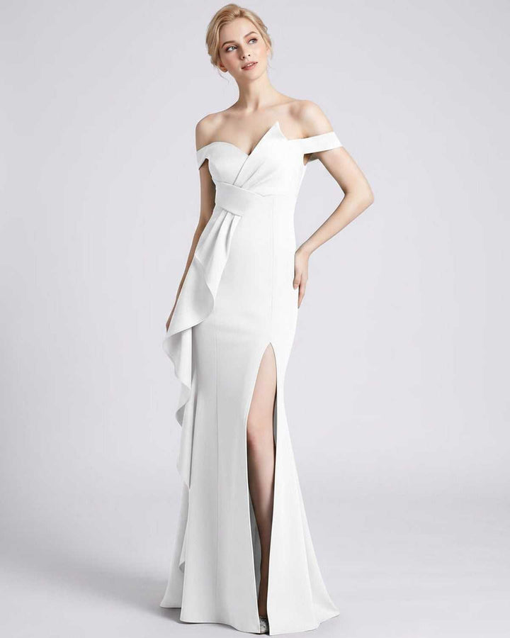Elegante vestido de noche, silueta sirena. Para una apariencia deslumbrante en fiestas.