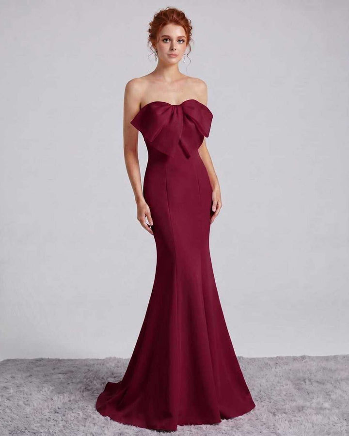 Vestido maxi de noche, silueta sirena, elegancia moderna para ocasiones especiales.