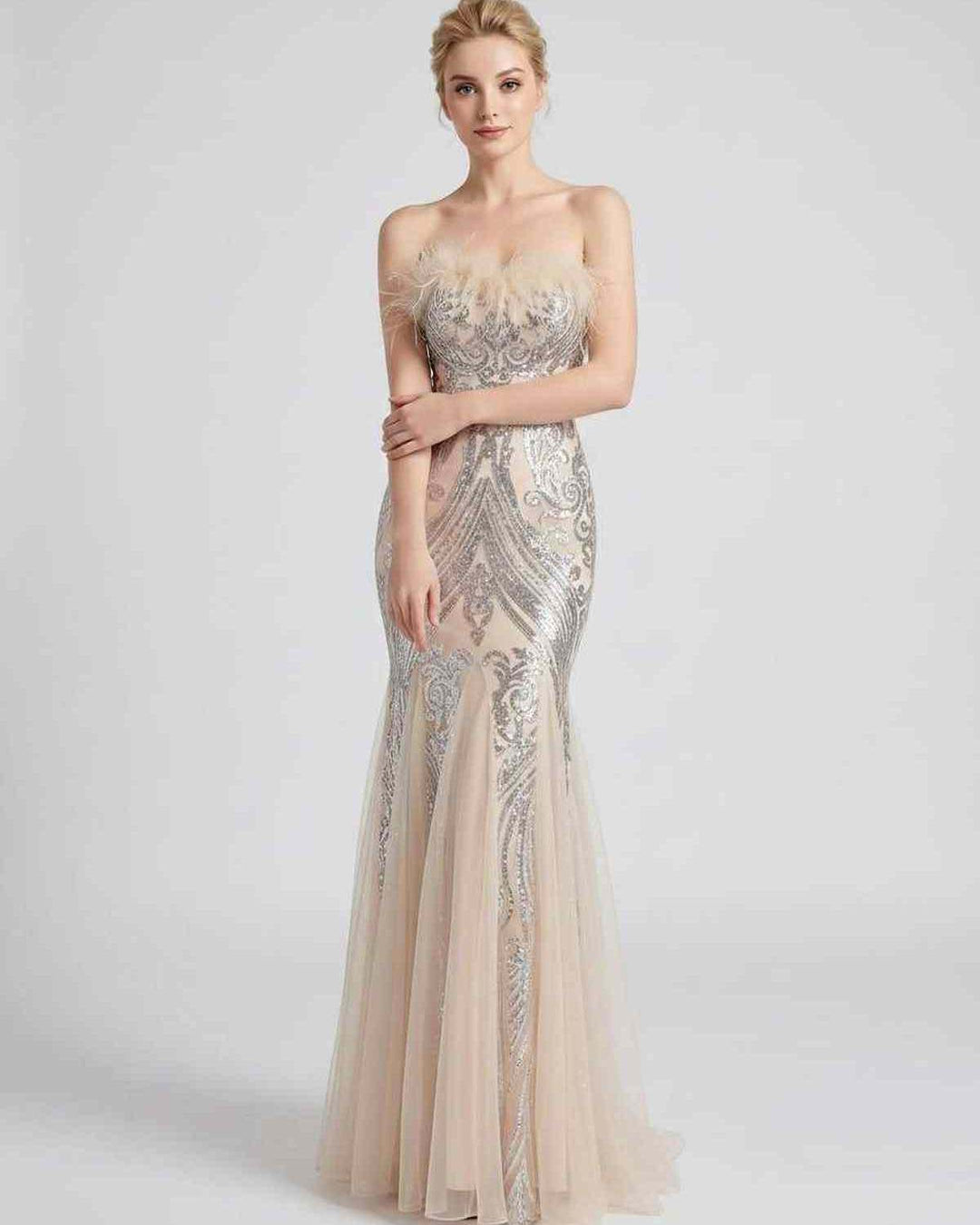 Vestido de noche para mujer, lentejuelas y plumas, hombros descubiertos. Moderna.