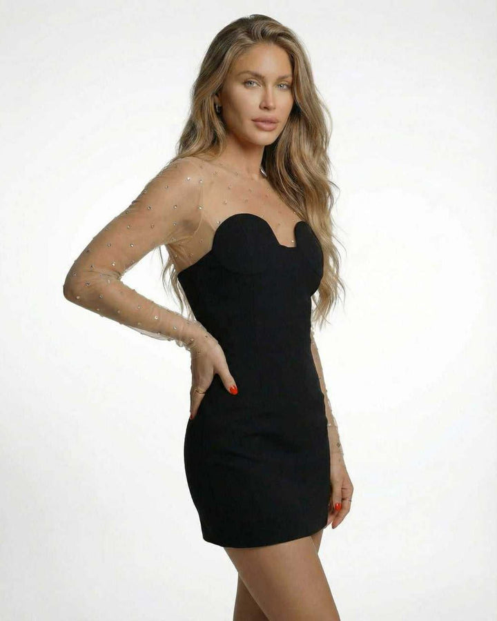 Moda femenina: Vestido mini Stella negro ajustado, con mangas semitransparentes para fiesta.