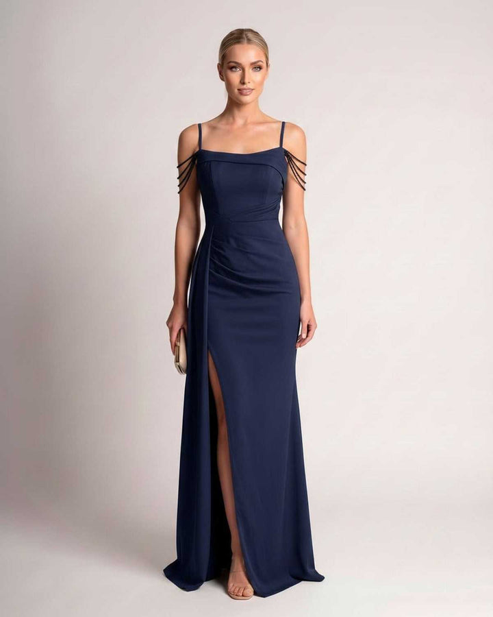 Vestido de noche para bodas, silueta sirena, sofisticado moderno.