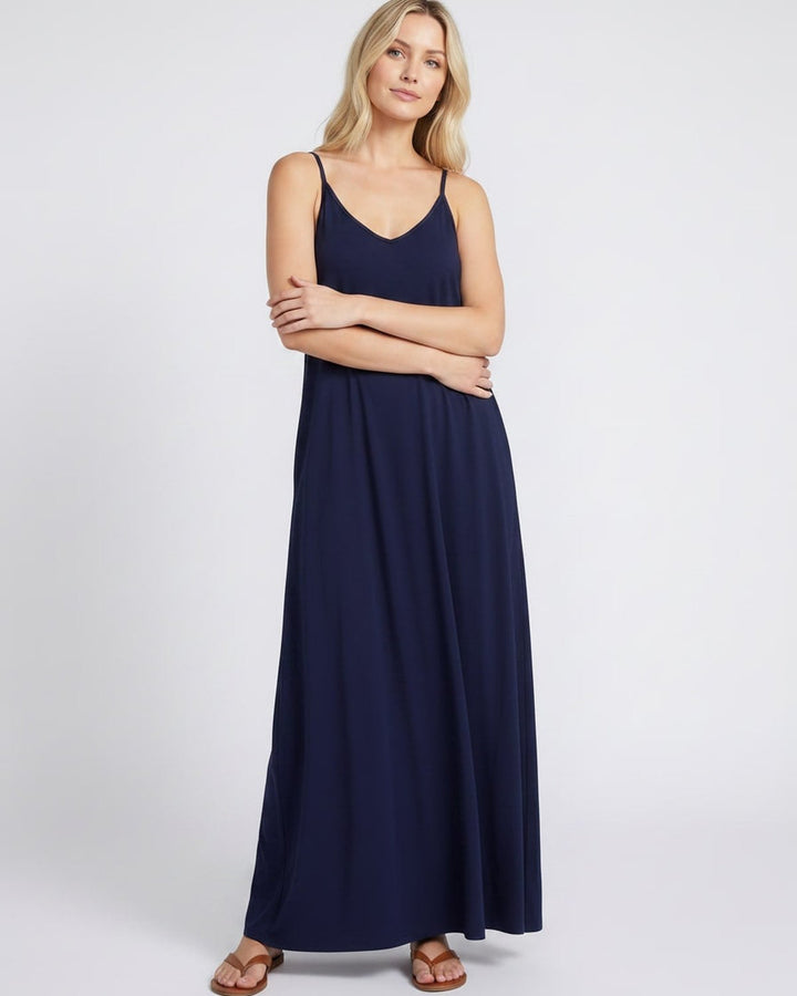 Vestido casual veraniego con escote V, bolsillos y largo, un must-have para mujer.