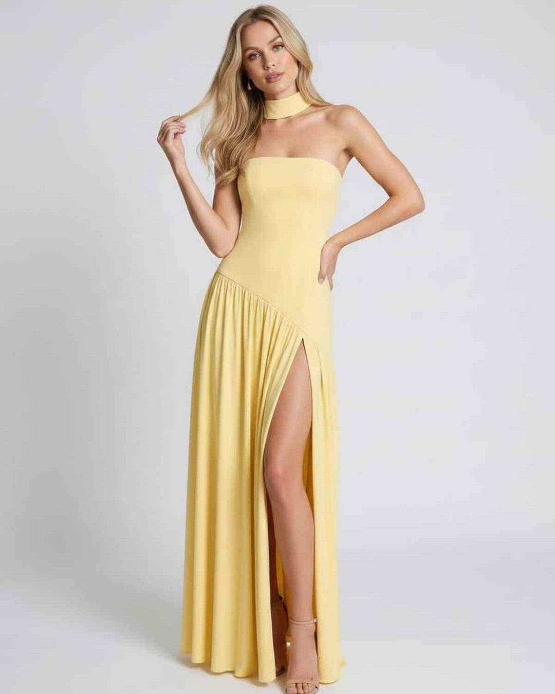 Elegante vestido largo sin tirantes para mujer, estilo fiesta formal. Ideal para verano y eventos chic.