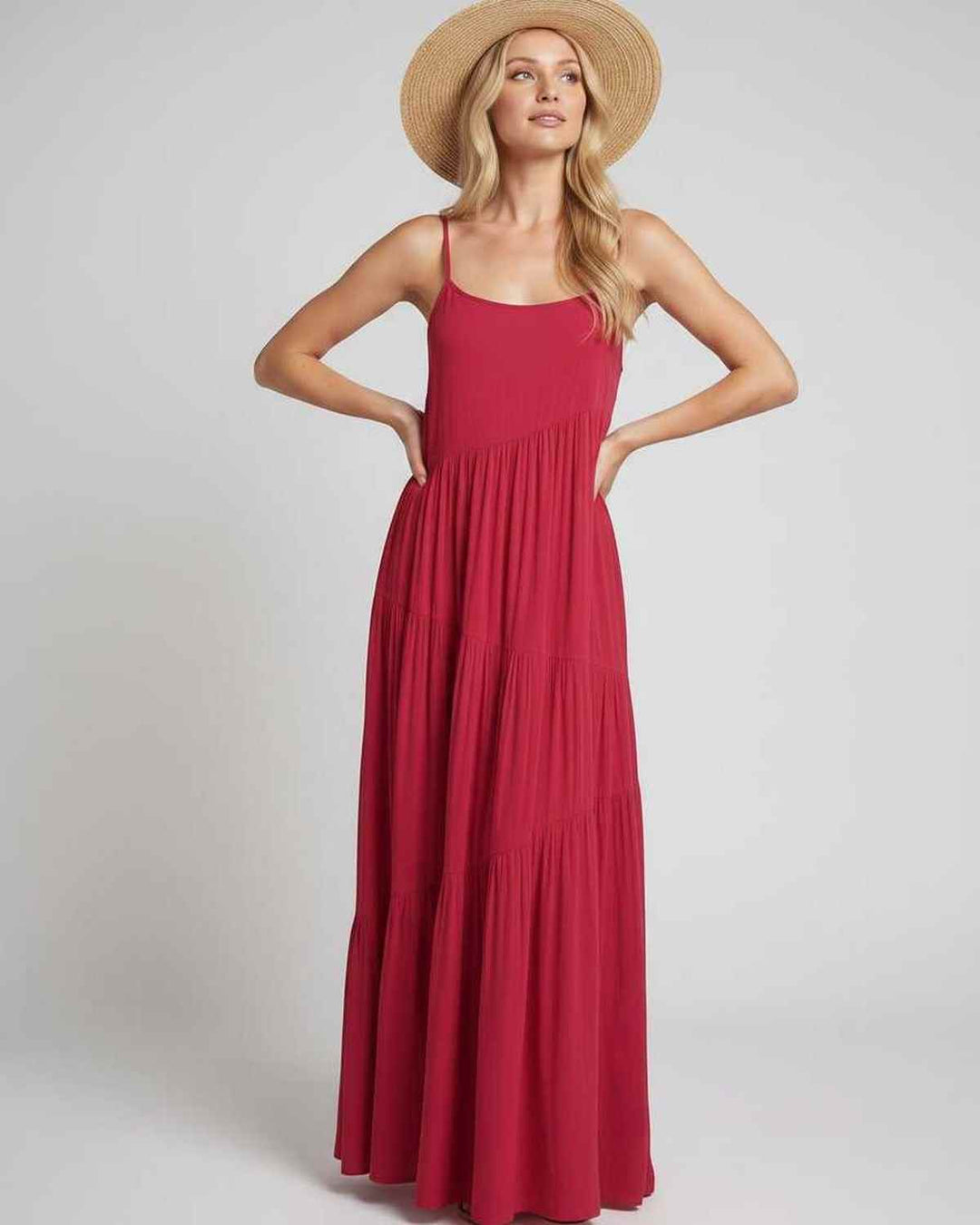 Vestido de resort fluido para mujer, de elegancia casual.