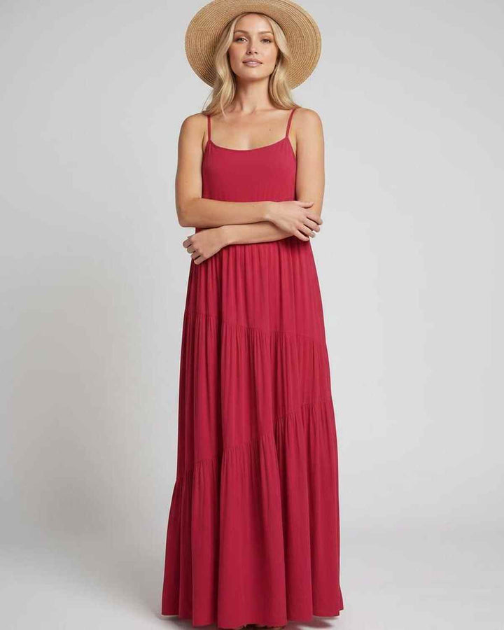 Vestido maxi de verano, sin mangas, para un look fresco.