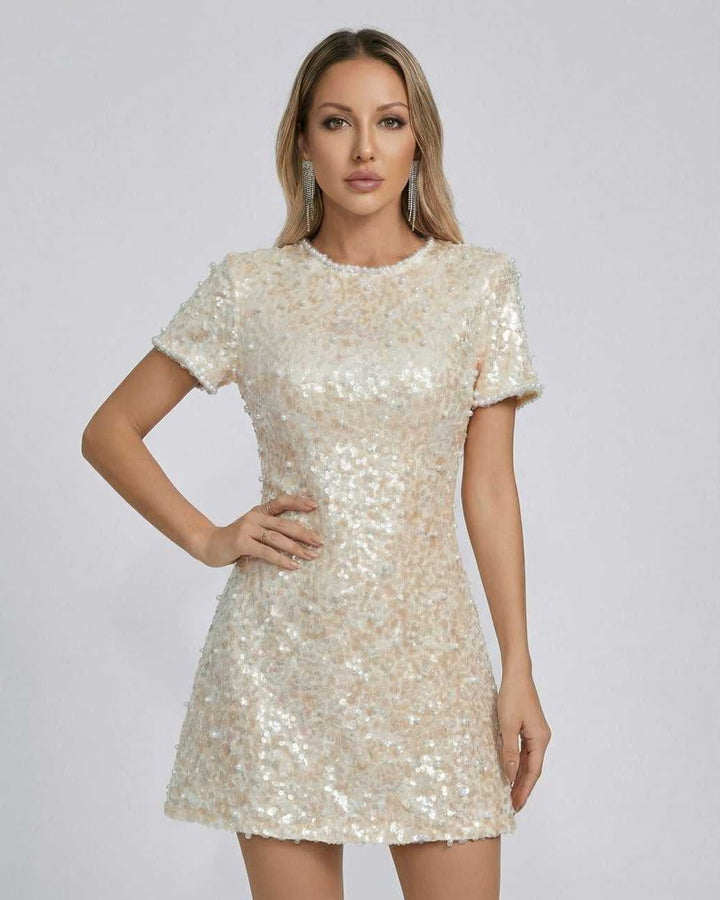 Vestido mini Luna elegante de fiesta con lentejuelas brillantes y perlas delicadas para mujer.