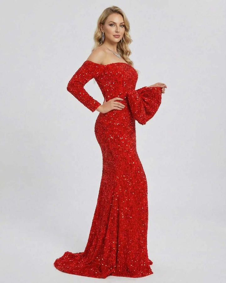 Vestido de noche elegante con escote Bardot y corte A, ideal para fiestas y galas.