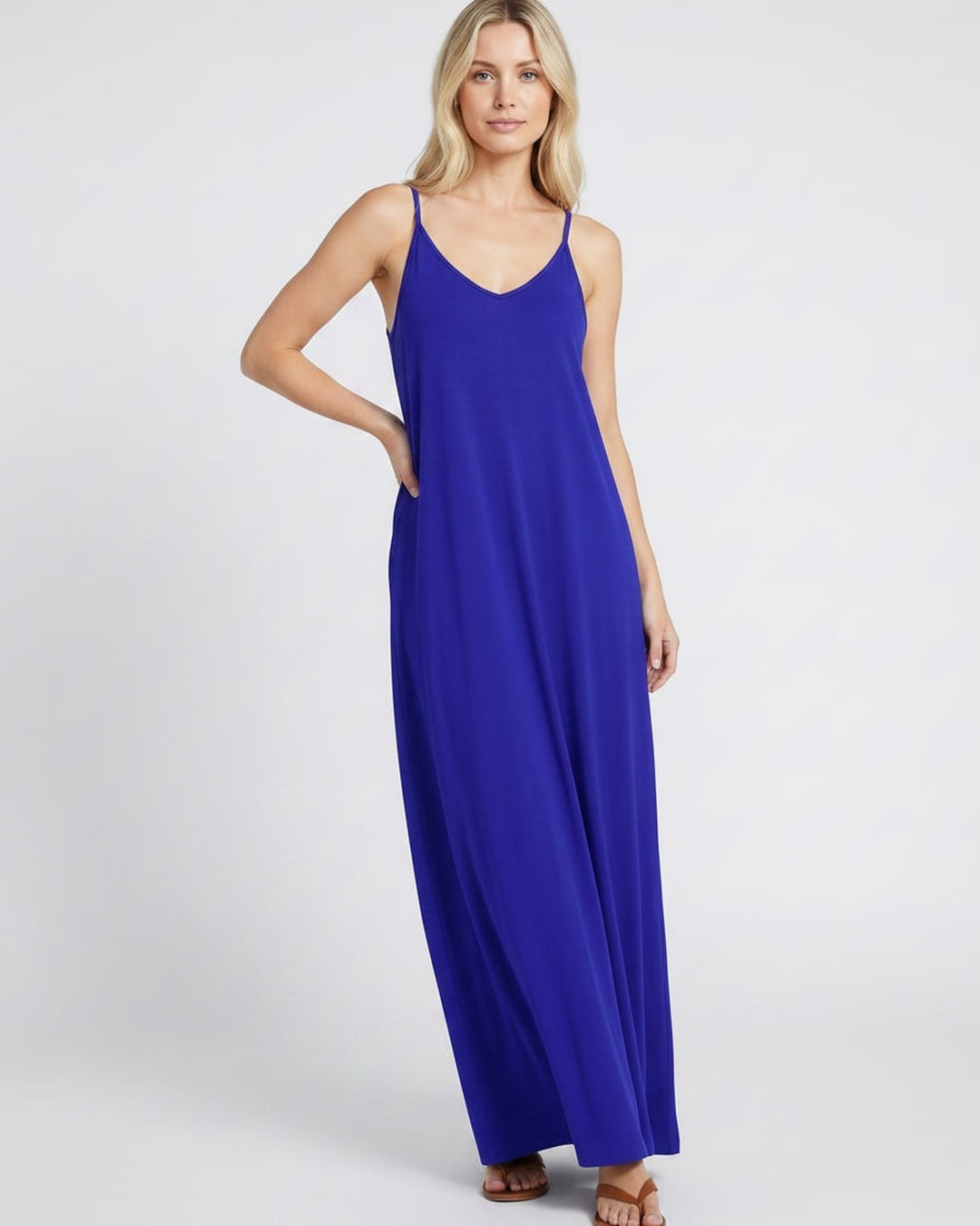Maxi vestido sin mangas para mujer, con escote V y bolsillos, perfecto para el calor.