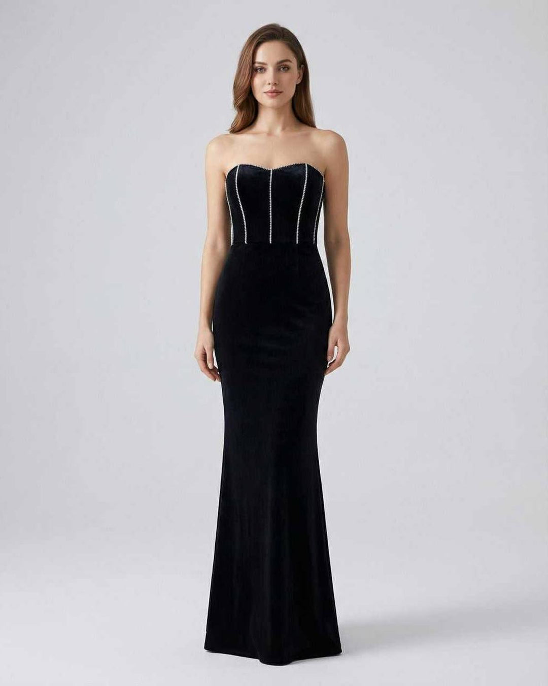 Vestido blanco largo para mujer, sin tirantes y elegante. Perfecto como vestido de noche, fiesta o formal para eventos.