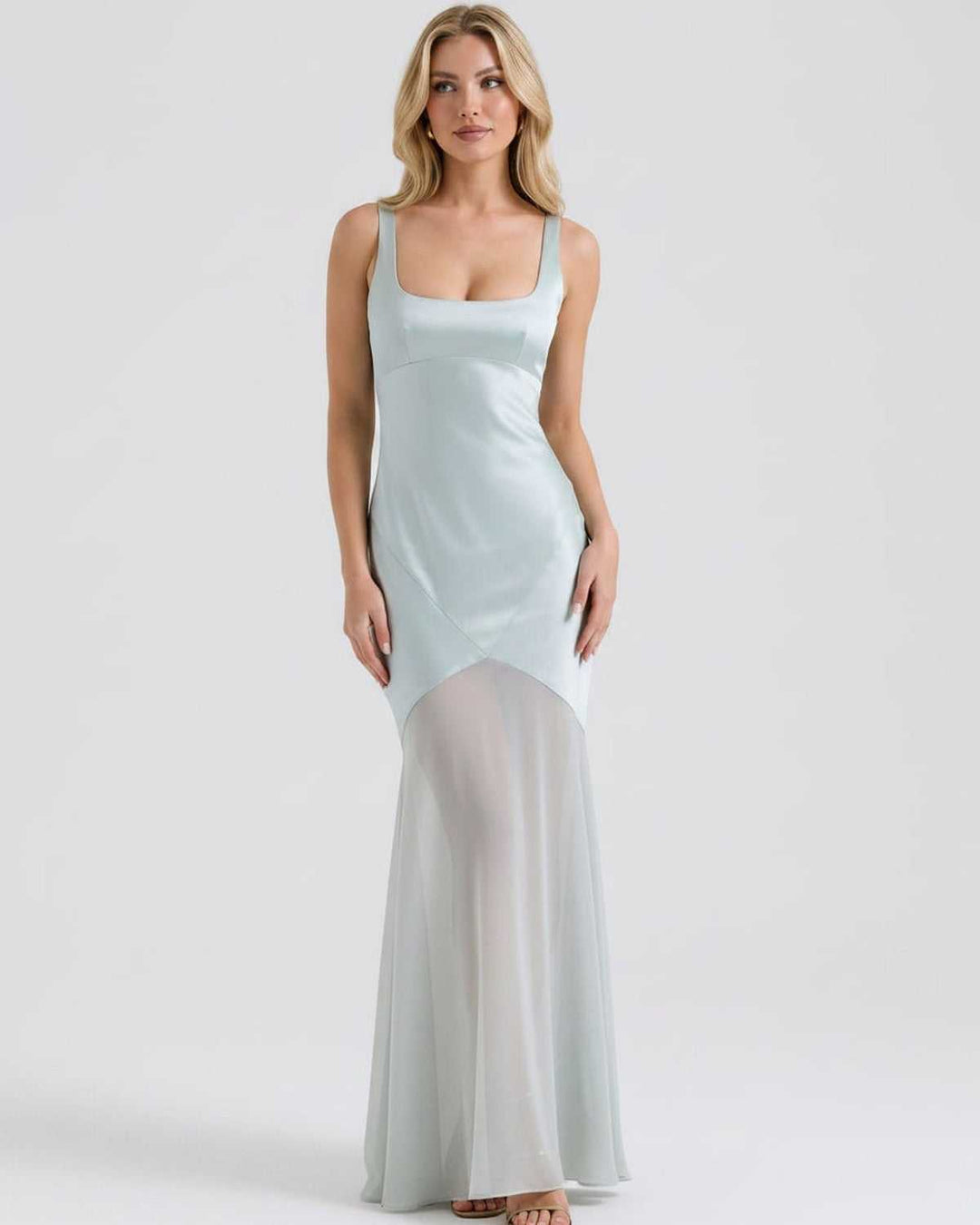 Maxi vestido elegante para mujer, estilo refinado, perfecto para invitadas a bodas y eventos formales.