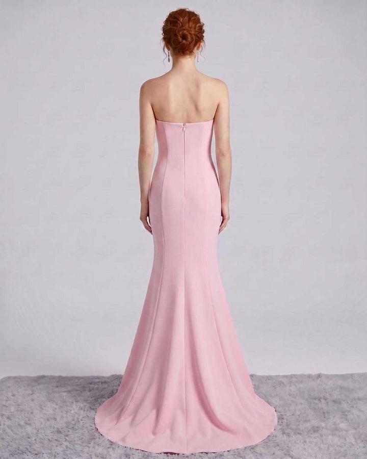 Vestido formal largo para invitada de boda, estilo sirena, en moda femenina.