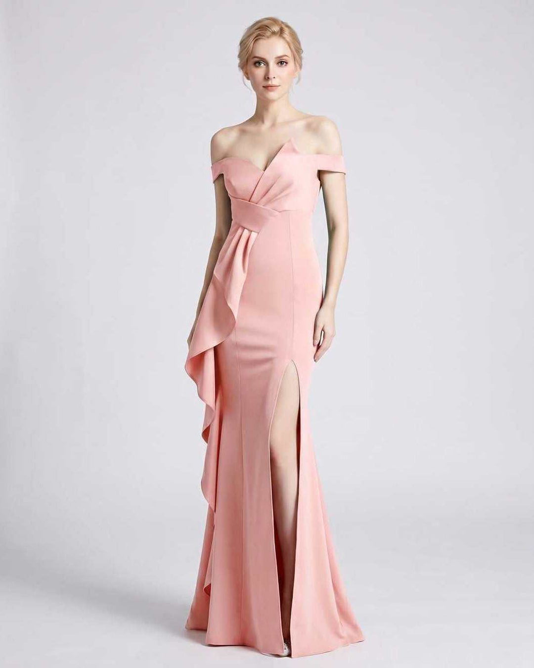 Vestido de noche mujer, corte sirena. Elegancia y movimiento para fiestas y eventos.