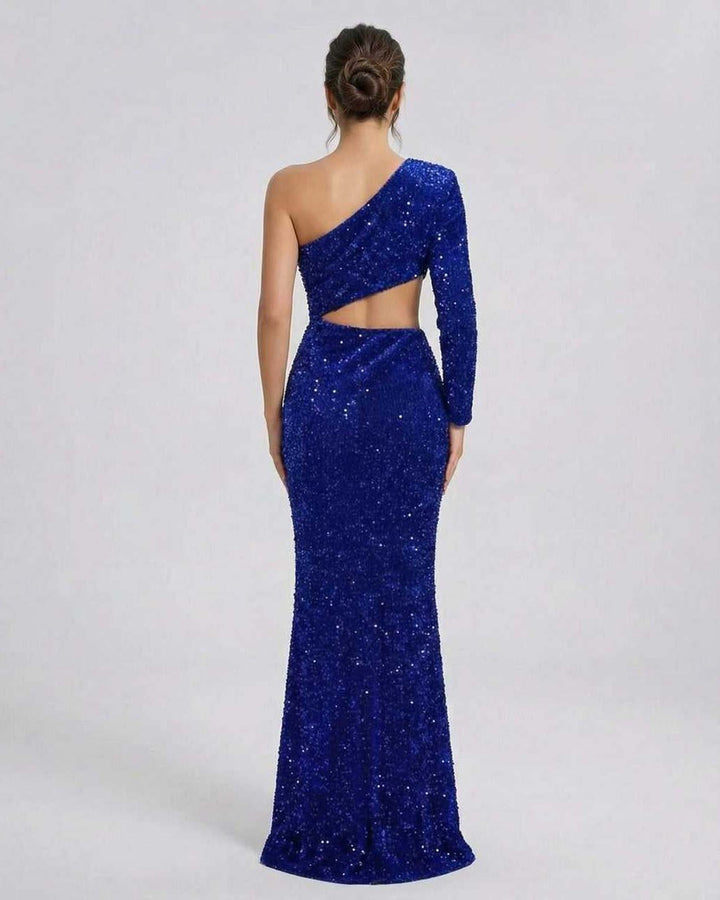 Vestido de noche azul celeste glamuroso para fiesta. Diseño un hombro y silueta estilizada, ideal para cóctel y eventos.