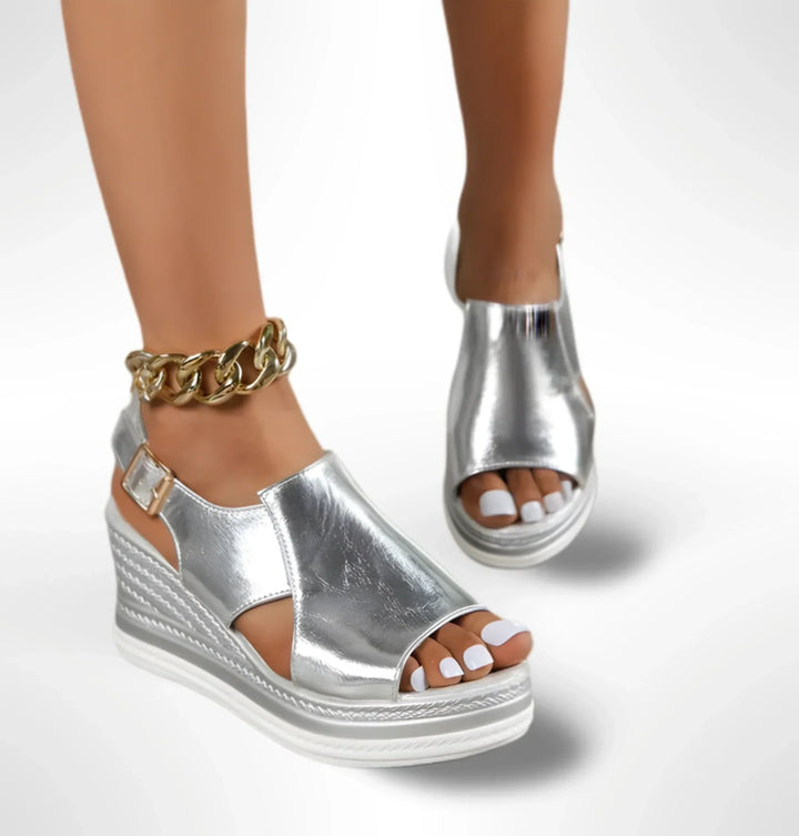 Sandalias ortopédicas LIA para mujer, máxima comodidad y estilo moderno, perfectas para el verano.