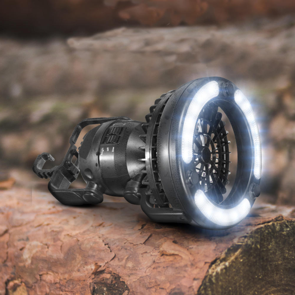 Ventilador portátil con luz LED para camping, recargable, perfecto para aventuras al aire libre.