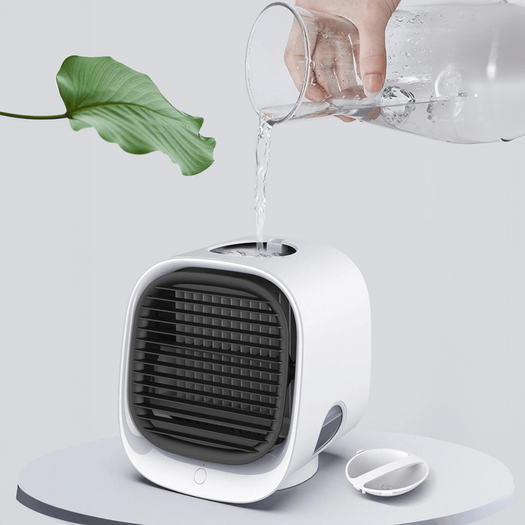 Enfriador personal 3 en 1: aire acondicionado, humidificador y purificador con luz LED, ideal para el auto y espacios pequeños.