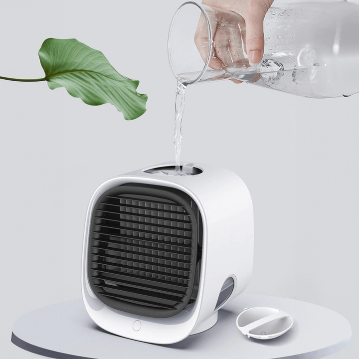 Enfriador personal 3 en 1: aire acondicionado, humidificador y purificador con luz LED, ideal para el auto y espacios pequeños.