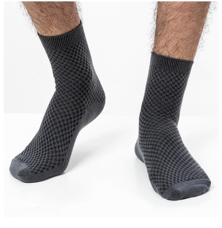 Conjunto de 5 calcetines de bambú para hombre. Comodidad fresca, suave y con protección antibacteriana.