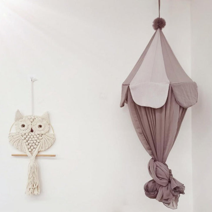 Dosel de cuna de chiffon para niños, temática de circo. Decoración encantadora y funcional como mosquitera.